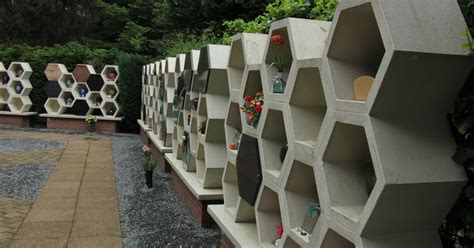 columbarium in tagalog|Columbarium: Filipino translation, definition, meaning, synonyms .